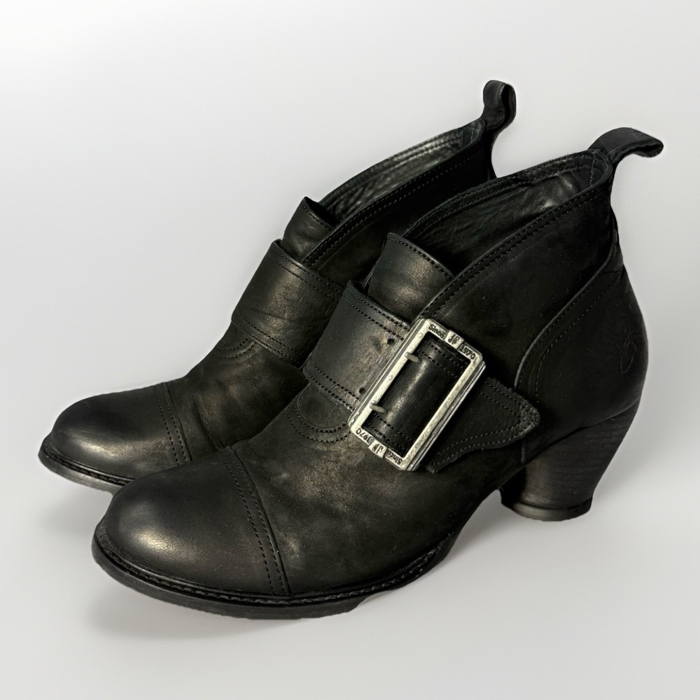 John Fluevog East End Porter Black Women's 10.5 Boot - Picture 1 of 8